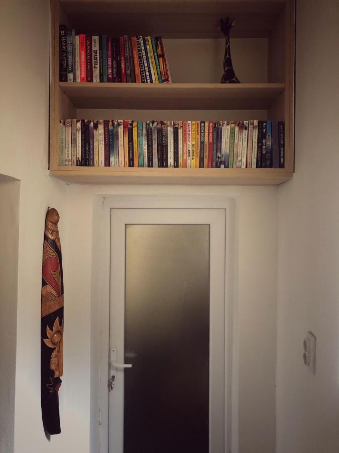 So Cozy Lägenhet Belgrad Exteriör bild