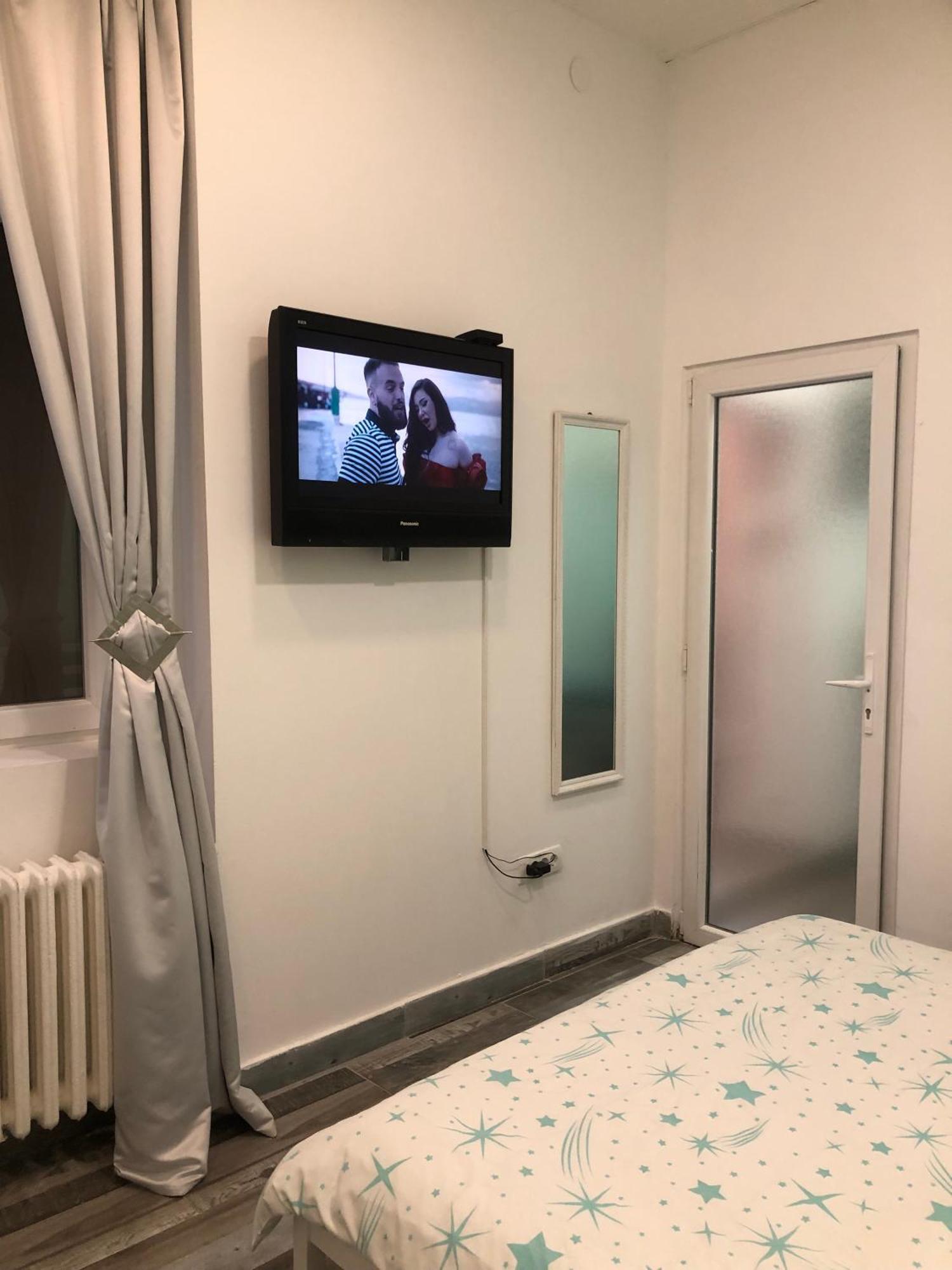 So Cozy Lägenhet Belgrad Exteriör bild